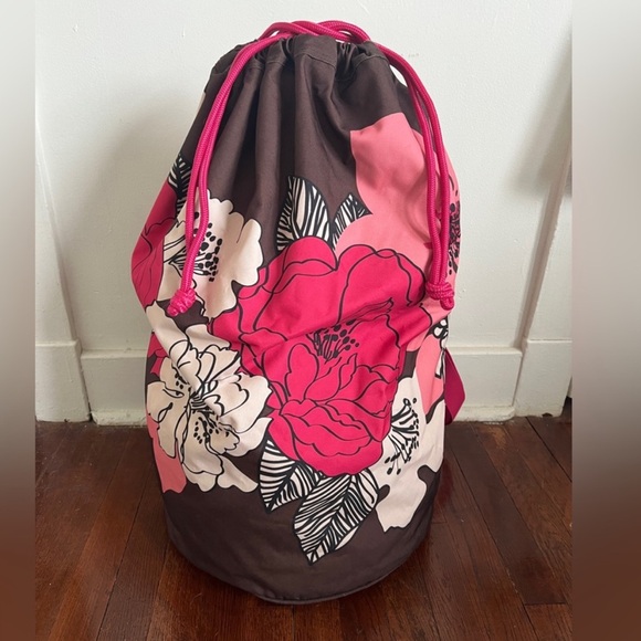 Vera Bradley Big Huge Laundry Tote Mocha Rouge - Picture 4 of 6